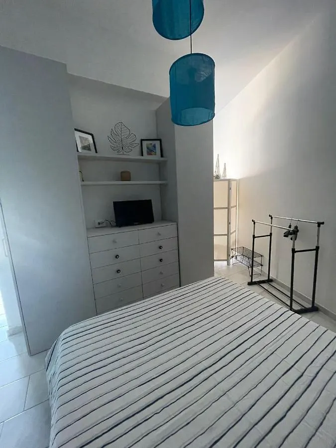 Appartamento A 20 Metri Dal Mare. 加兰布鲁恩