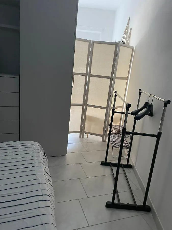 Appartamento A 20 Metri Dal Mare. 加兰布鲁恩 度假居